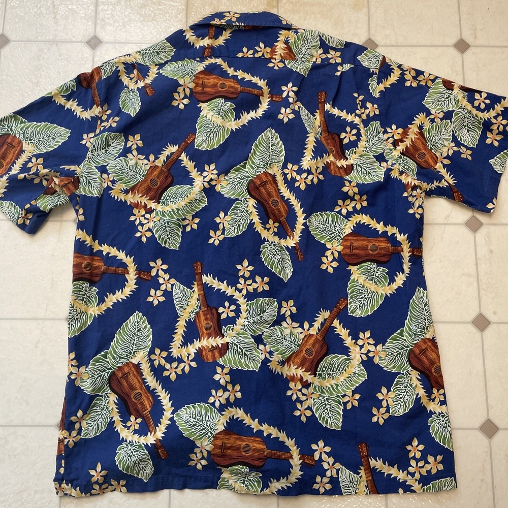 Vintage Hilo Hattie Hawaiian Shirt Men's Size‎ L Flowers Made In USA Camp Guitar - Picture 8 of 8